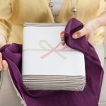 お歳暮の渡し方マナーとは？タイミングや手渡しの方法について解説