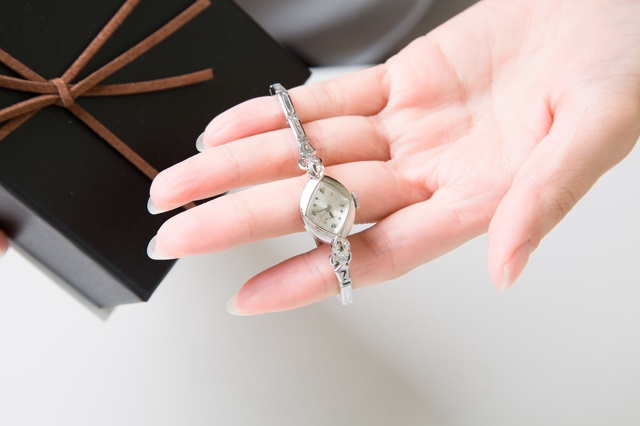 社会人の彼女への誕生日プレゼントランキングtop15 代 30代 アーツギフト みんなが笑顔になるギフト専門店