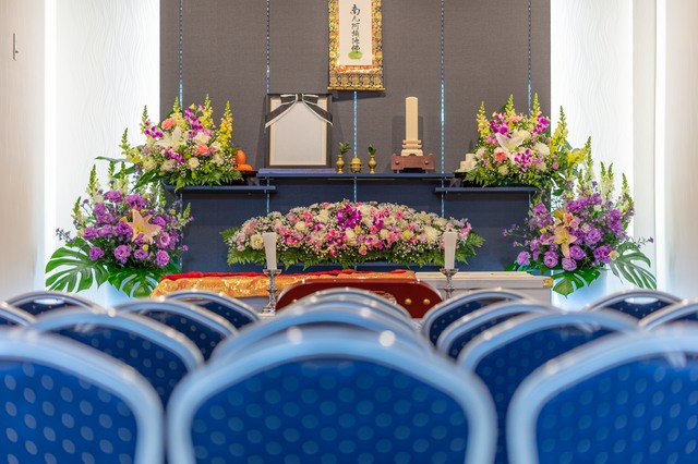 出産の内祝いが届いたら どう返事する 喪中の対応や例文も アーツギフト みんなが笑顔になるギフト専門店