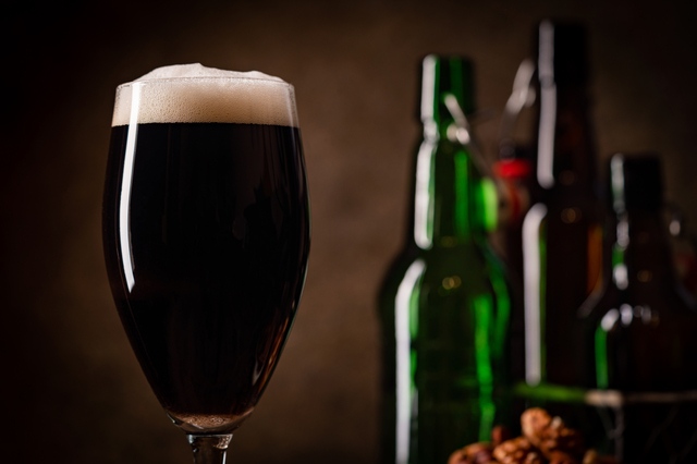 スタウトビールとは？黒ビールの魅力と歴史を解説。おすすめ品も紹介