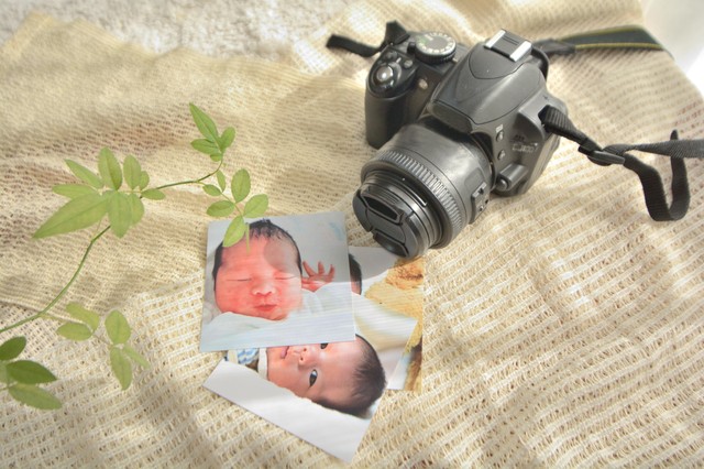 赤ちゃんの写真とカメラ